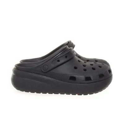 Träskor (Iconic Crocs Comfort) från Crocs