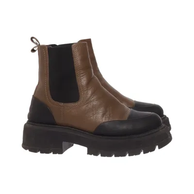 Chelsea boots (Brown, Black) from Cobler Leather