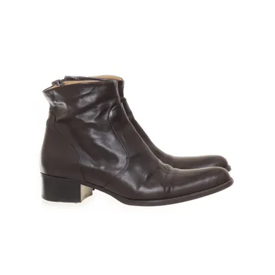 Boots (Brown) from Free Lance
