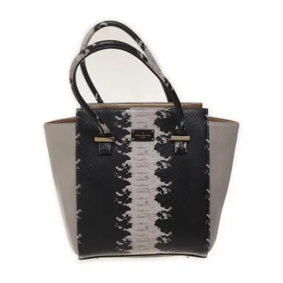 Handbag (White, Black, Gold) from Pauls Boutique