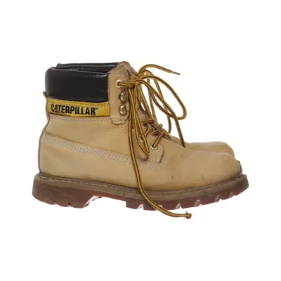 Laced boots (Beige, Black) from Cat Leather