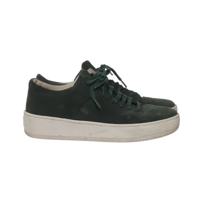 Baskets (Vert, Blanc) de Jim Rickey
