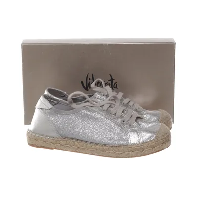 Sneakers (Silver) from Vidorreta