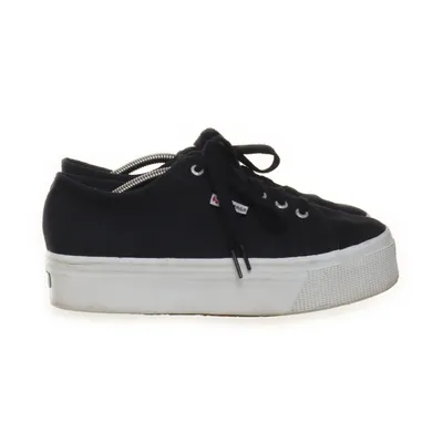 Walking shoes (Black, White) from Superga