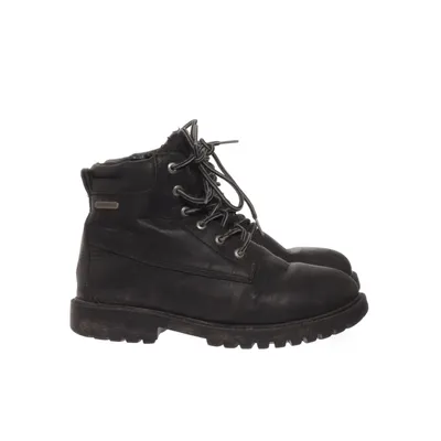 Laced boots (Black) from Linear of Sweden