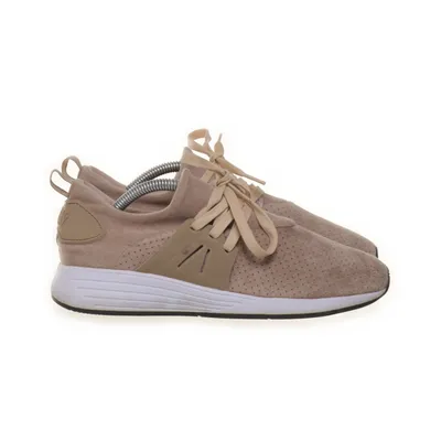 Running shoes (Beige) from Project Delray