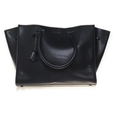 Handväska (Svart) från Charles & Keith