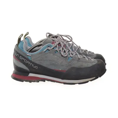 Hiking shoes (Gray) from La Sportiva