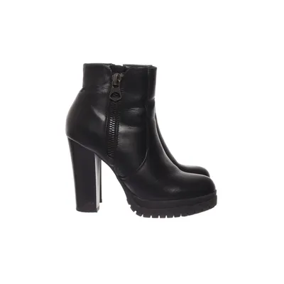 Heeled boots (Black) from Catwalk
