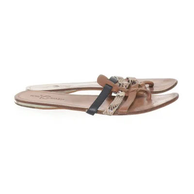 Slip-ins (Brown, Black) from Yosi Samra