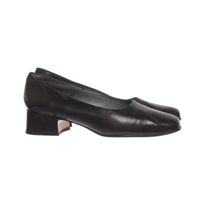 Pumps (Black) from Cellini