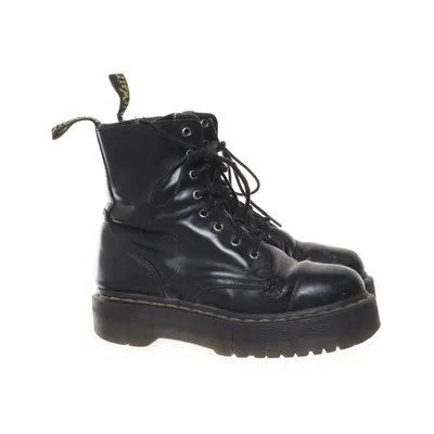 Boots (Svart) från Dr. Martens