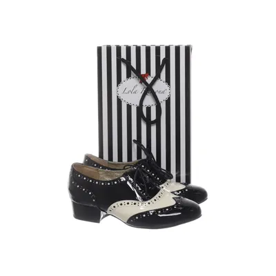 Brogues (Svart, Vit) från Lola Ramona