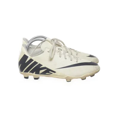 Football shoes (Beige) from Nike Air