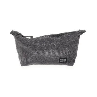Toilet bag (Silver) from UO-76