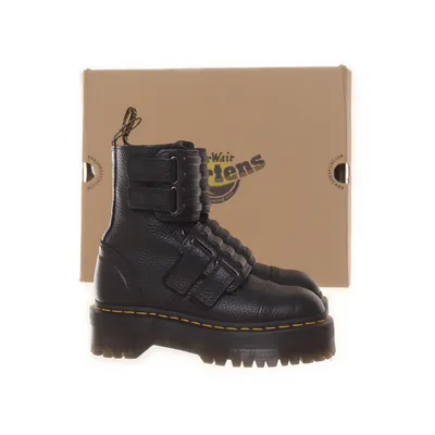 Boots (Svart) från Dr. Martens Skinn