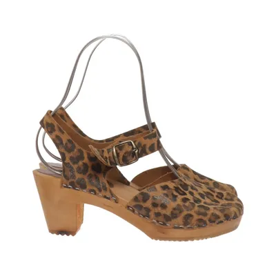 Clogs (Brown, Multicolored) from Moheda Leather