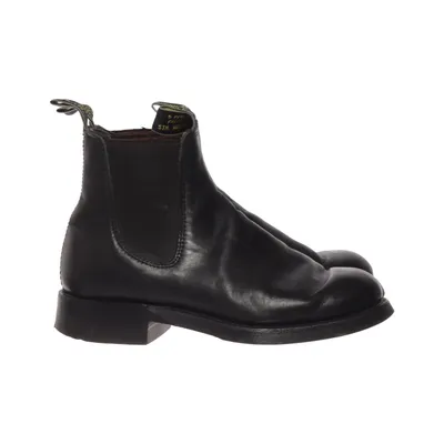 Chelsea boots (Black) from R.M. Williams