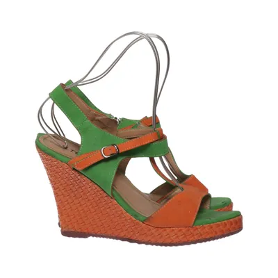 Wedges (Green, Orange) from Alter