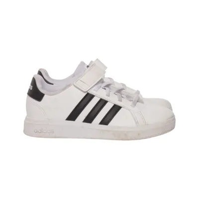 Baskets (Grand Court) de Adidas