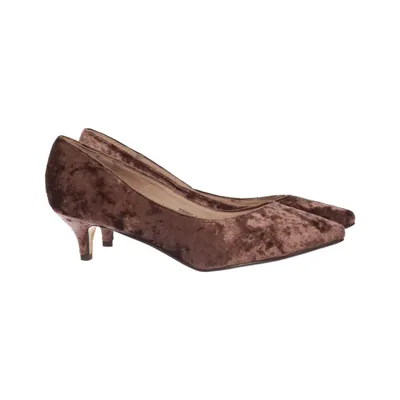 Pumps (Brown) from Ella Cruz