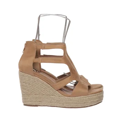 Chaussure compensées (Beige) de Pernilla Wahlgren Design Cuir