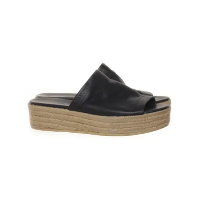 Slip-ins (Svart, Beige) från Vince Skinn