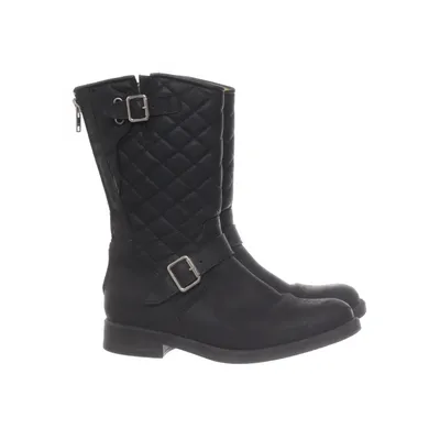 Boots (Black) from Johnny Bulls