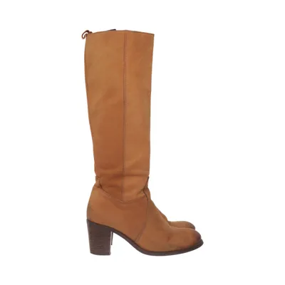 Boots (Brown) from Scorett