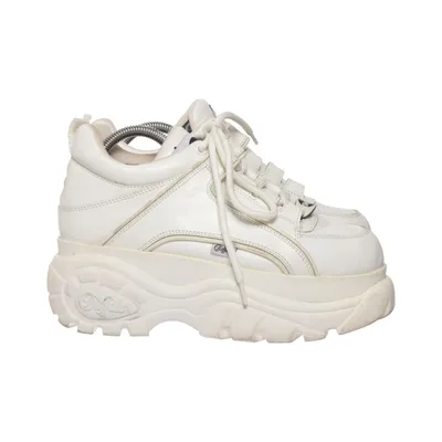 Sneakers (White) from Buffalo London