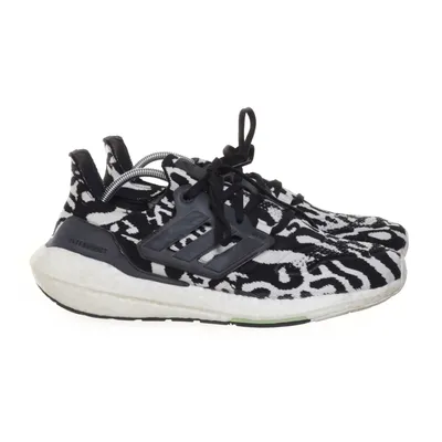 Sneakers (Svart, Vit) från Boost