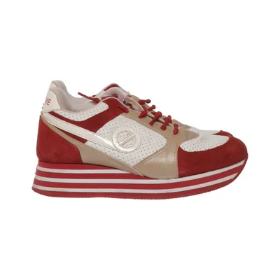 Sneakers (Red, White, Beige) from No Name
