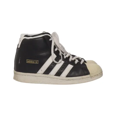 Sneakers (M19512) fra Adidas