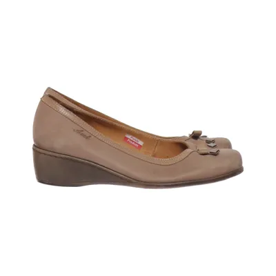Ballerina's (Beige) van Axel Leer