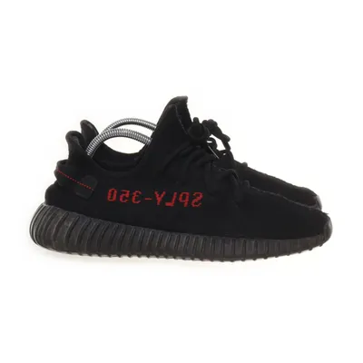 Sneakers (Yeezy Boost 350 V2) från Adidas x Yeezy