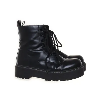 Kängor (Svart) från Vox