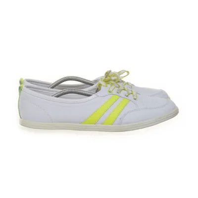 Walking shoes (White, Green) from DooDogs