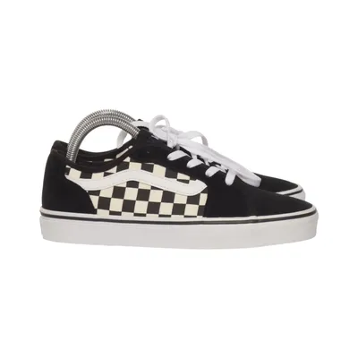 Sneakers (Black, White) from Vans