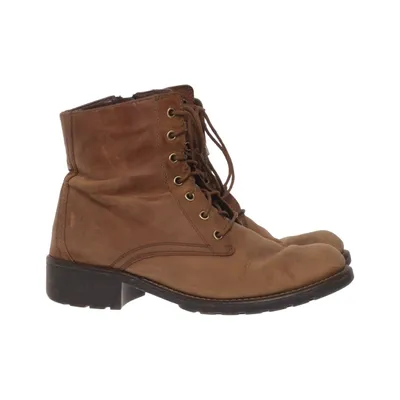 Laced boots (Brown) from Clarks