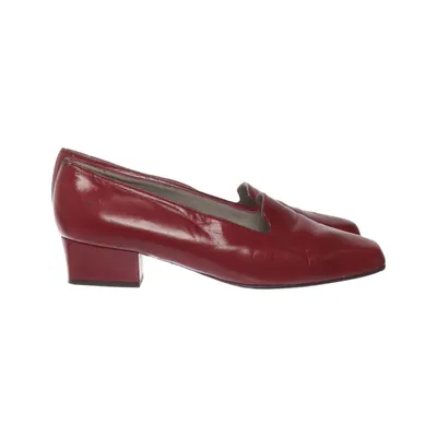 Loafers (Red) from Gennia
