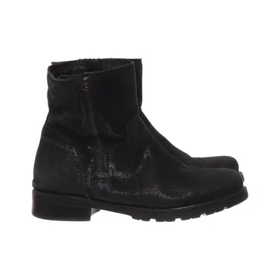 Boots (Svart) från Carmens