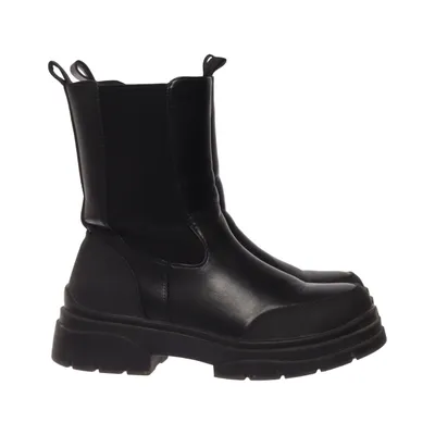 Chelsea boots (Svart) från JM. Diamant