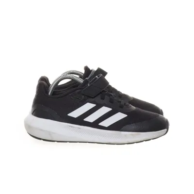 Sneakers (Fortarun) från Adidas