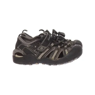 Sandals (Black, Gray) from Junior League
