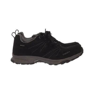 Trainers (Black) from Treksta