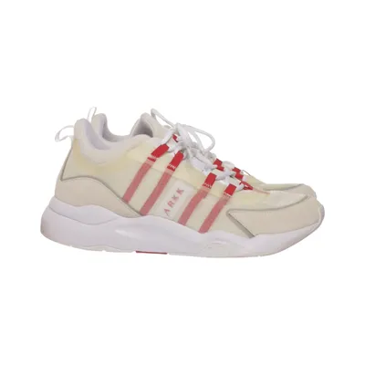 Baskets (Blanc, Beige, Rouge) de ARKK Copenhagen