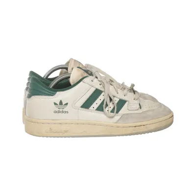 Sneakers (Forum Low) från Adidas