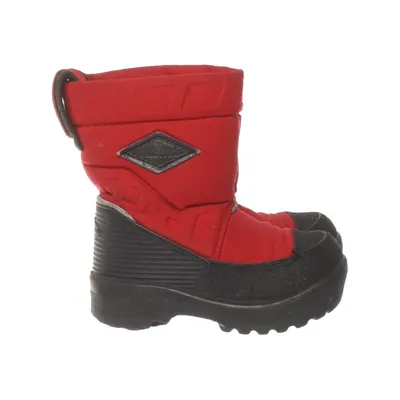 Boots (Red, Black) from Kuoma