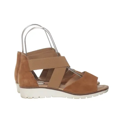 Sandals (Brown) from Softwalk Leather