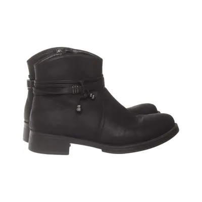 Boots (Svart) från Alyssa